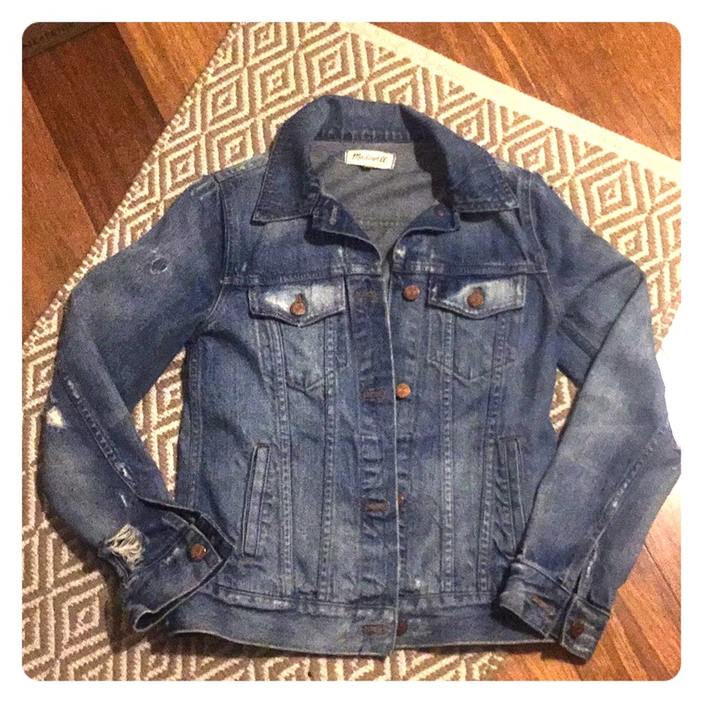 Madewell denim jacket size small